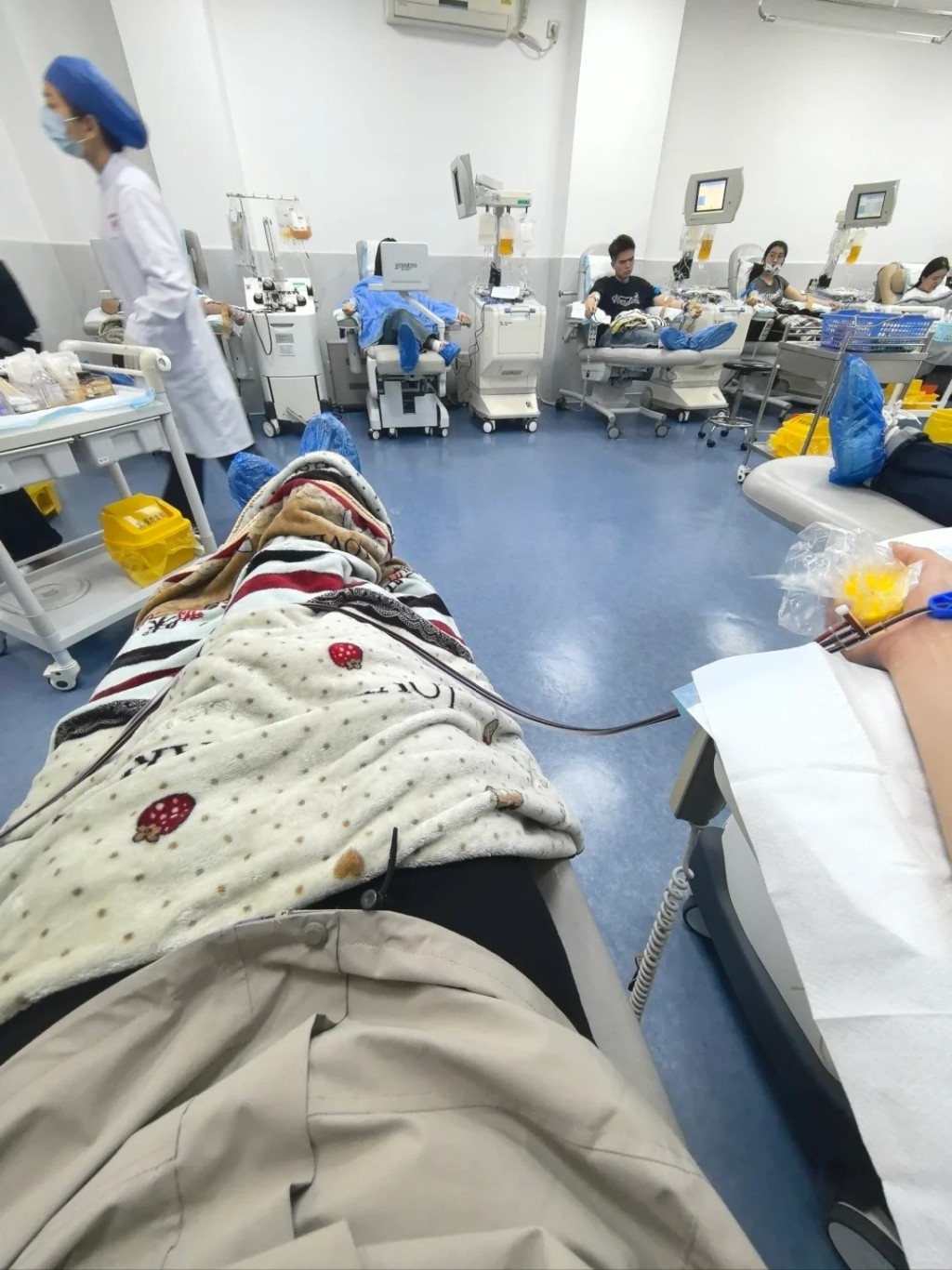 广州血液中心的供应商，因银价急升停止提供大受捐血者欢迎的纯银纪念章。小红书