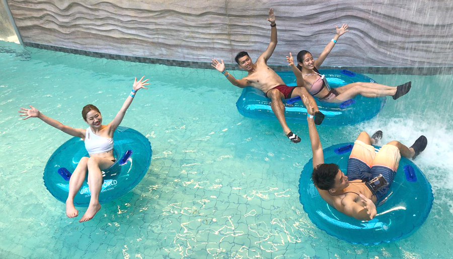 漂流探秘----香港有得玩激流,係開心嘅!