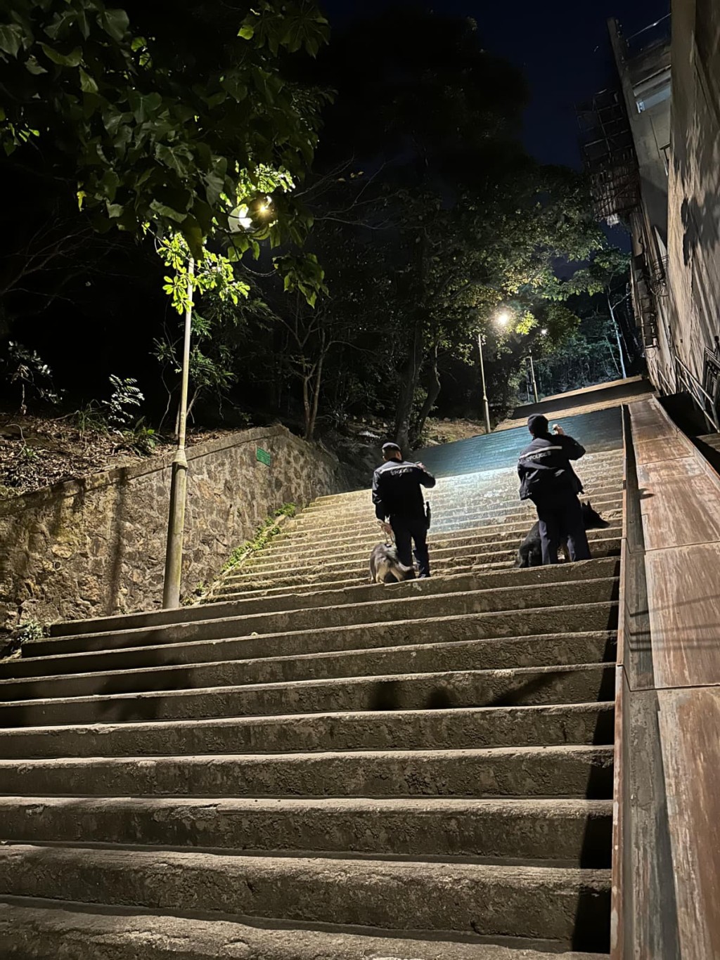 警方於9月30日起,展開一連數天的跨部門聯合反爆竊行動。警方提供 警方於9月30日起,展開一連數天的跨部門聯合反爆竊行動。警方提供