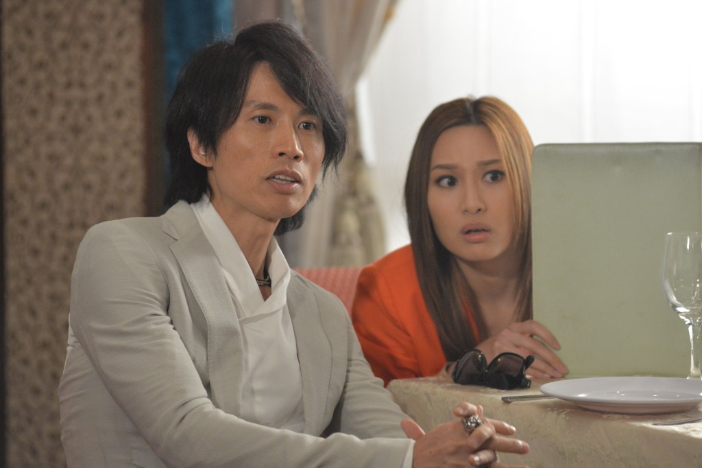 黄子华（左）曾演出TVB剧《My盛Lady》。