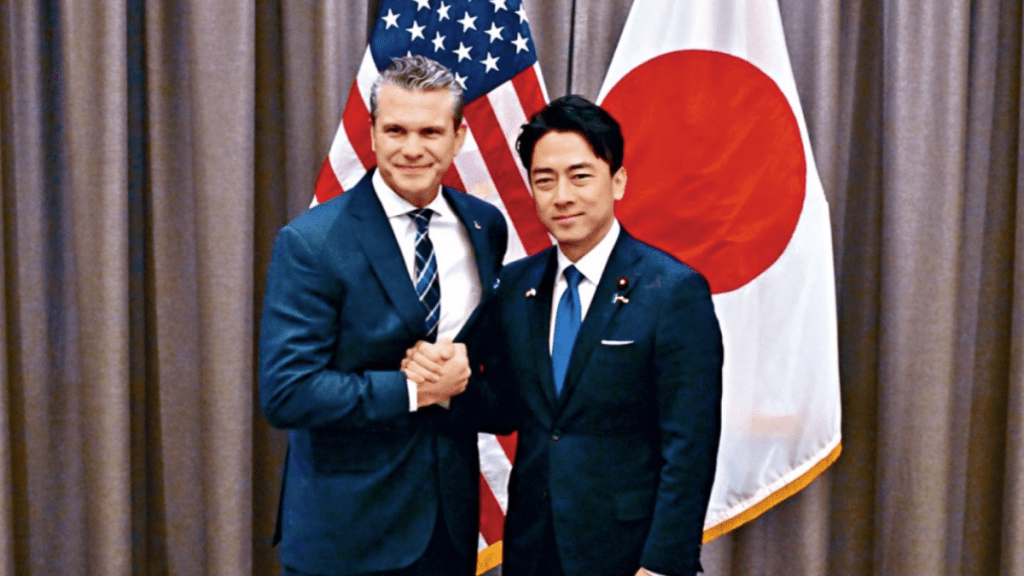 日本防衛大臣小泉進次郎昨日在菲律賓宿霧與美國國防部長赫格塞思會談。日本防衛省