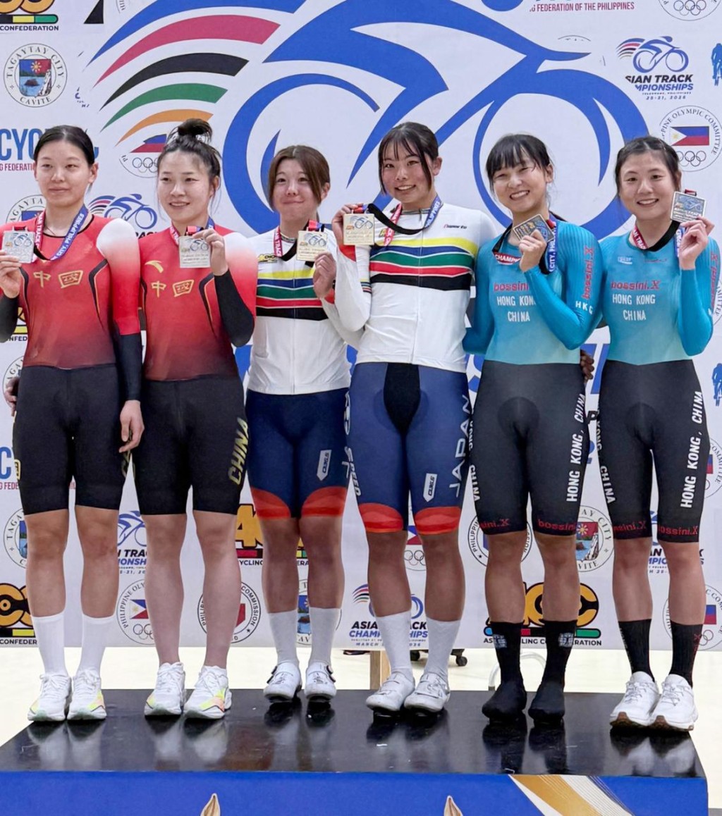 梁颖仪（右一)及李思颖（右二) 为香港增添一面麦迪逊赛铜牌。香港单车总会图