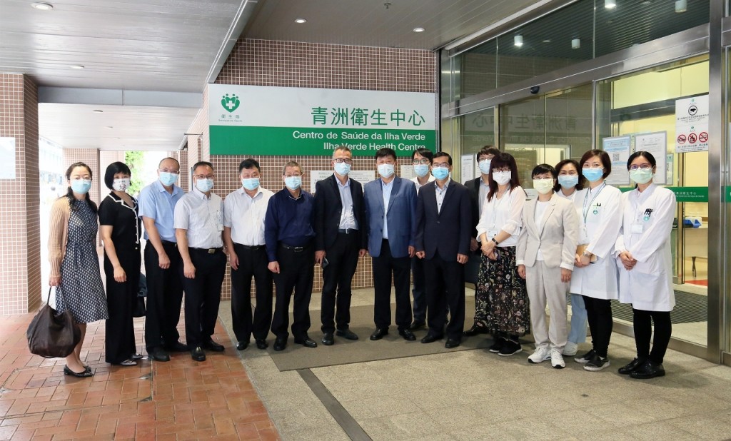 專家組視察青洲衛生中心。 應變協調中心圖片