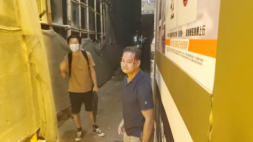 荃灣示威者與人群爆發毆鬥。