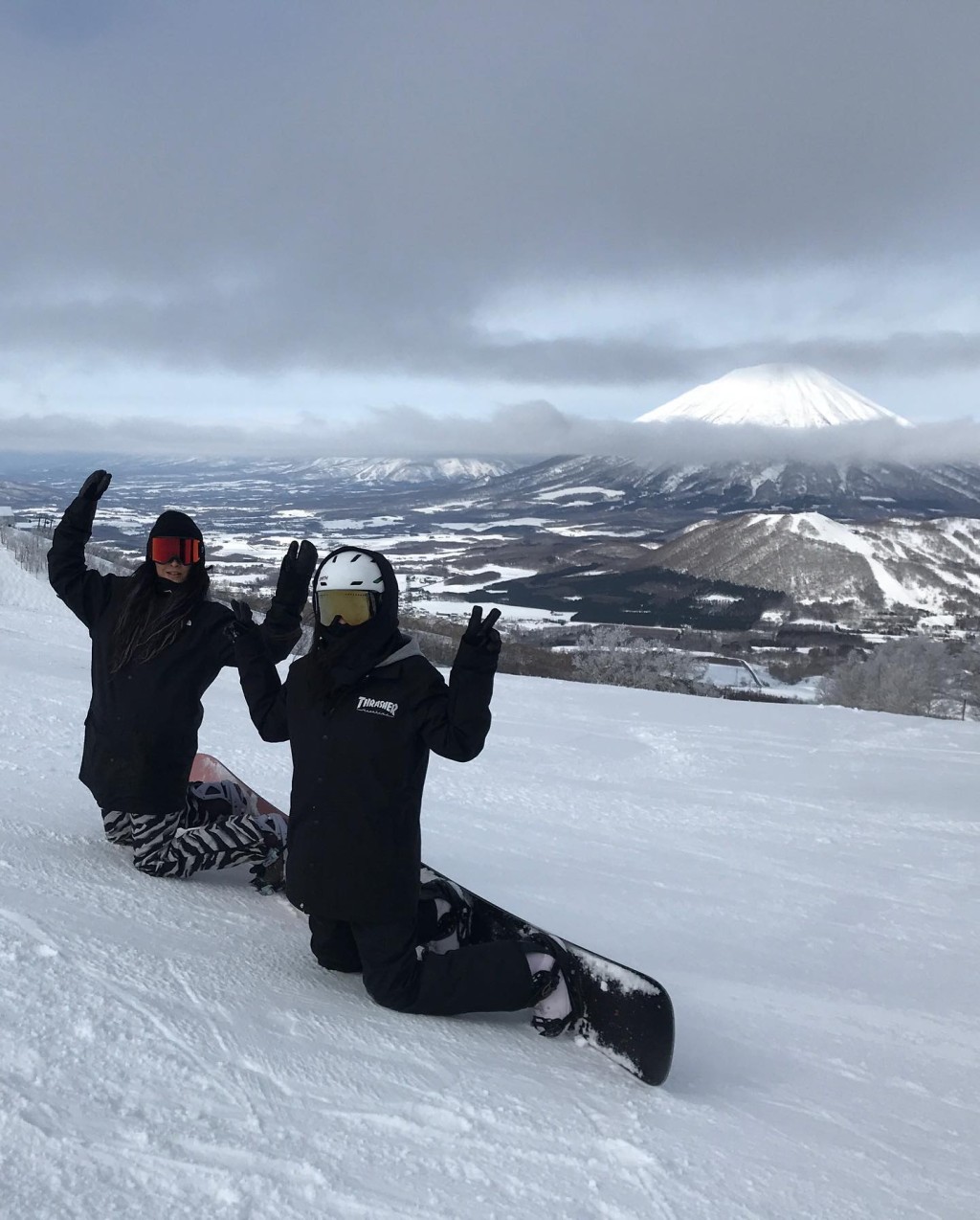年初陳太貼舊相表示好恨去滑雪。