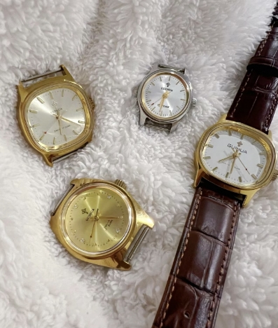 国产的「桂花牌」手表充满了年代感。微博