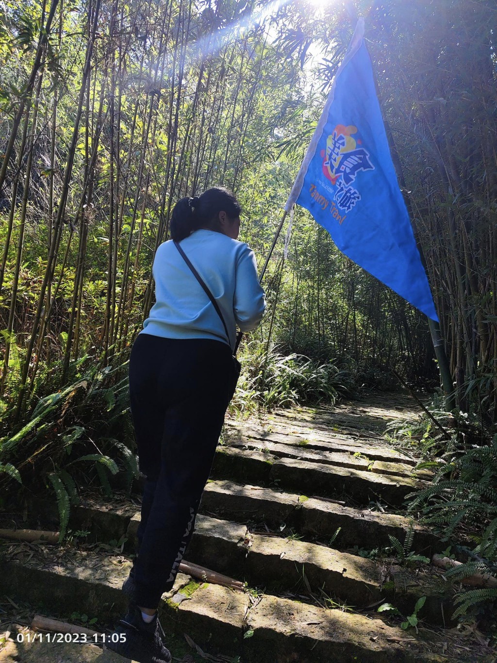 團友鬧爆行40分鐘山路到荒廢餐廳（圖片來源：Facebook@旅行團關注組 （短線旅行團））