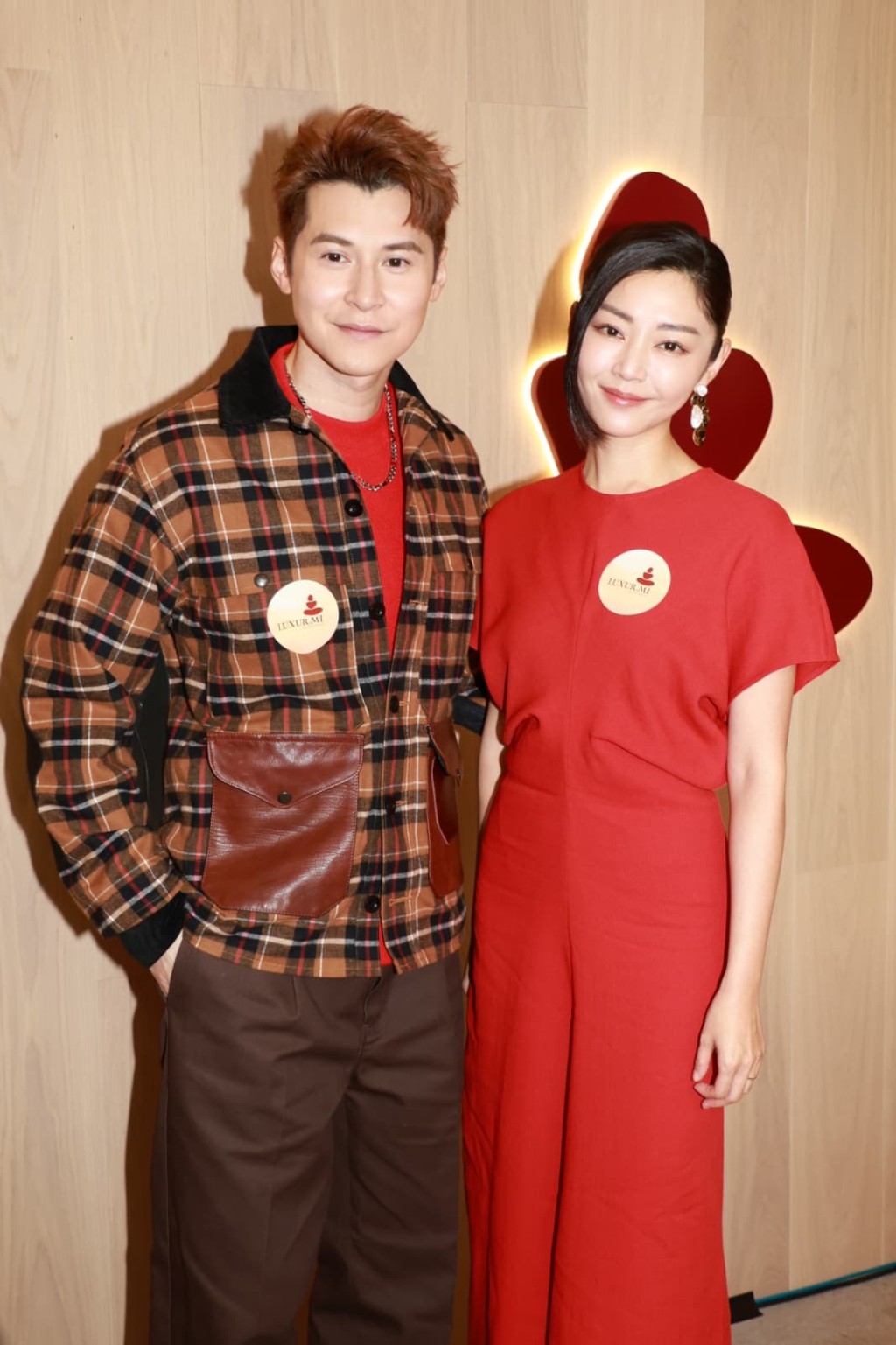 两人相识多时,合作无间。 两人相识多时,合作无间。