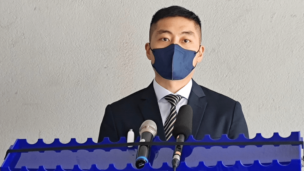 旺角警區刑事調查隊第二隊督察鄭浩正。
