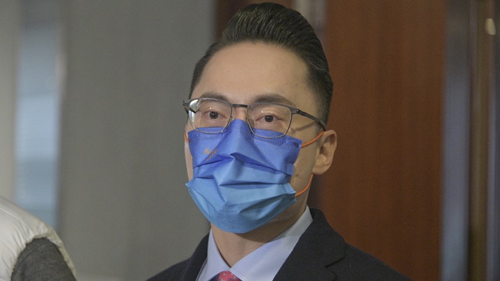 梁熙認為袁國勇提出九成半疫苗接種目標,或有助市民齊心抗疫。資料圖片