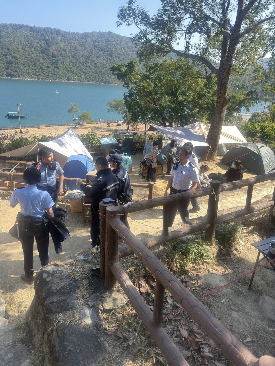 多名警员到场调查。网上图片