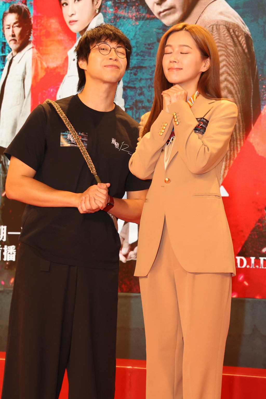 吳業坤笑說要張振朗遷就其演技。 吳業坤笑說要張振朗遷就其演技。