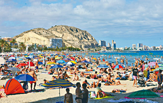 發生港客溺斃意外的西班牙阿利坎特，是著名旅遊勝地。