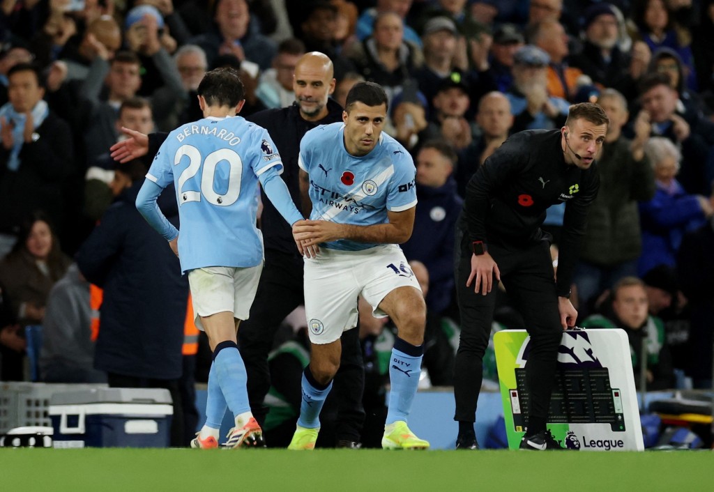 洛迪傷癒，完場前後備入替。路透社