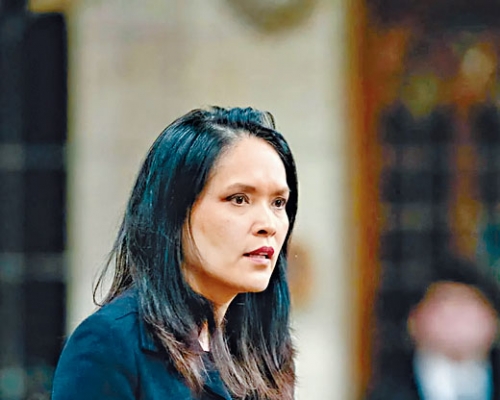 加拿大众议院胜选华人包括关慧贞（图）、伍凤仪和缪宗晏。