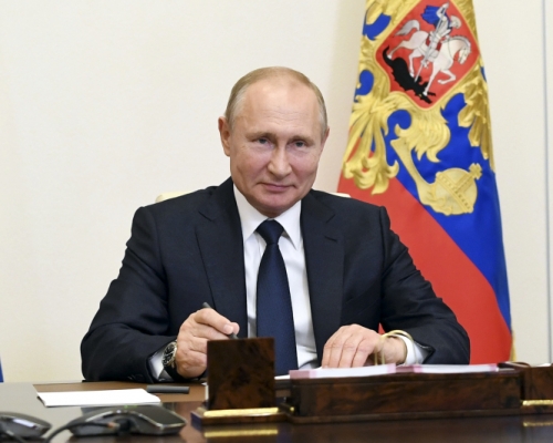 普京签命令，若可靠消息指领土被导弹锁定可使用核武。AP图