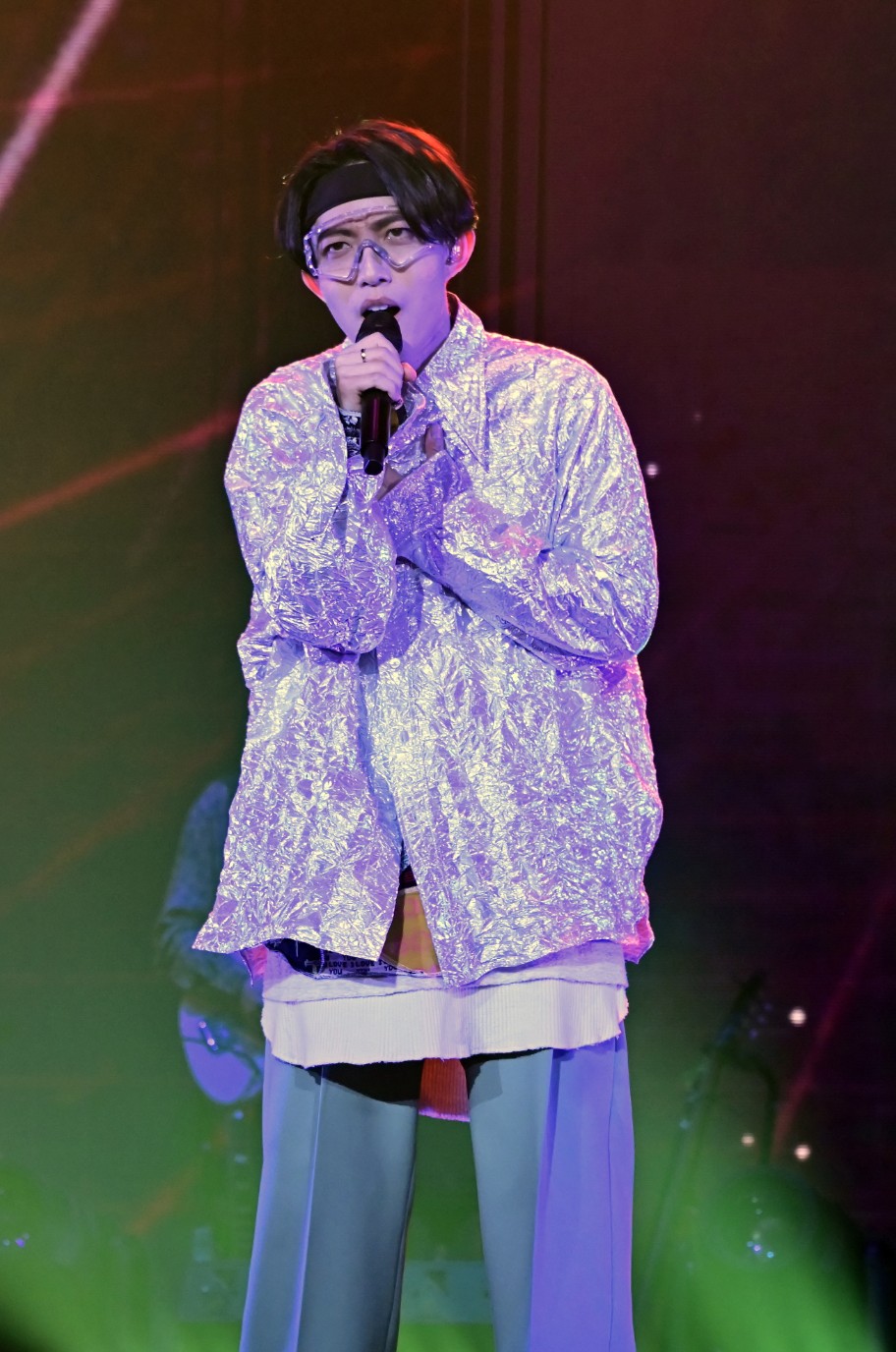 演唱會上，曾罹患腸躁症病的林宥嘉感觸表示人生很多事抓不住。