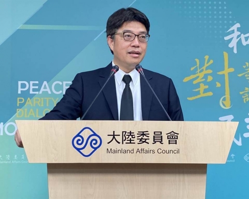 台灣陸委會發言人邱垂正呼籲相關各方應該停止打壓香港的民主自由。網上圖片
