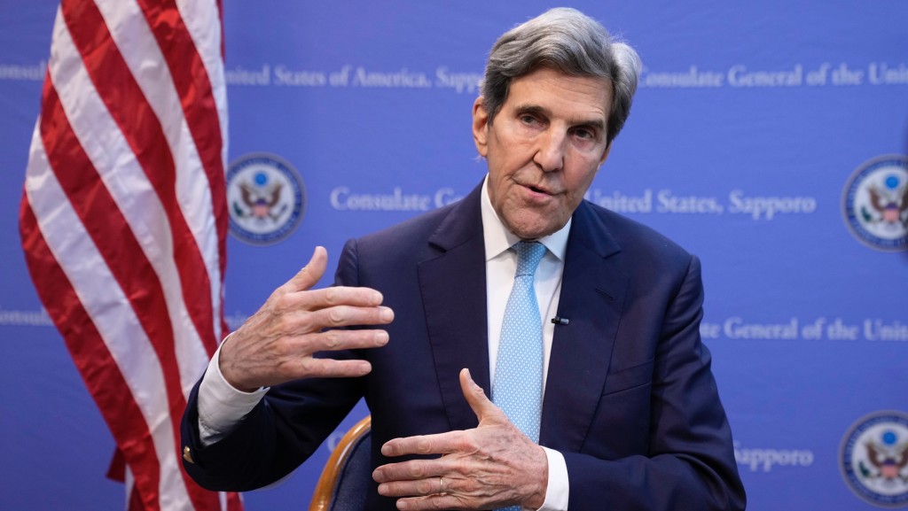 美國氣候特使克里（John Kerry）接受美聯社專訪。 美聯社