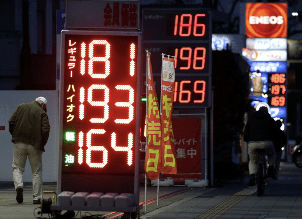 美以與伊朗的戰爭爆發至今已超過三星期，隨著國際油價暴漲，亞洲各國正面臨嚴峻的能源短缺考驗。路透社