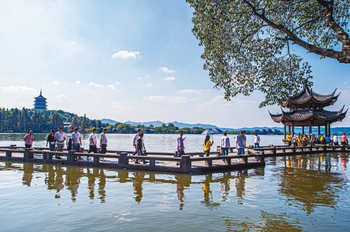 「杭州西湖文化景觀」，早在2011年已經登錄成為世界遺產。