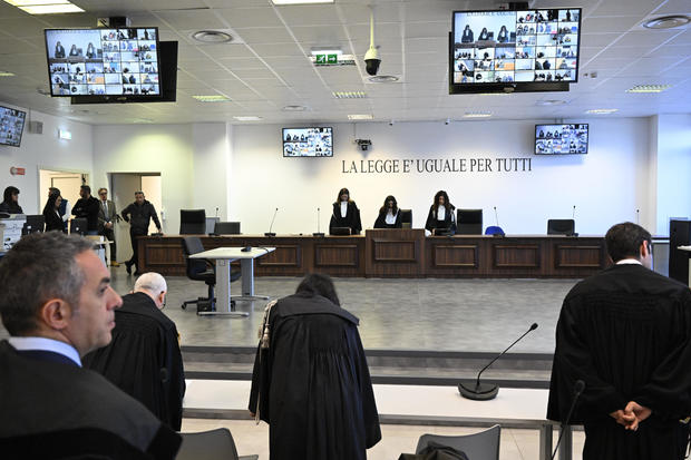 意大利法官宣判对「光荣会」成员的定罪及刑期。美联社