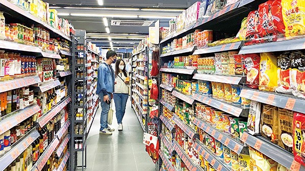 有議員關注連鎖超市有否合謀定價,丘應樺指不同超市貨品價格相似未構成反競爭行為。資料圖片