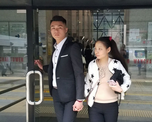 被告林樂曦(左)。黃梓生攝