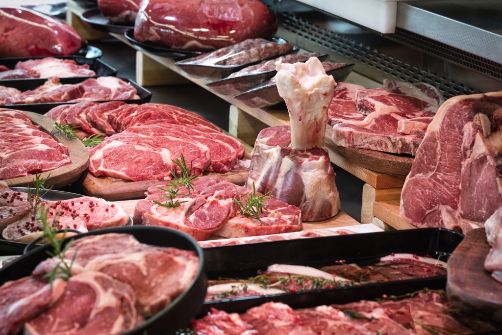 港大研究發現，每天每多攝取50克加工紅肉，心血管病風險可增加26%、二型糖尿病風險增加44%。iStock示意圖