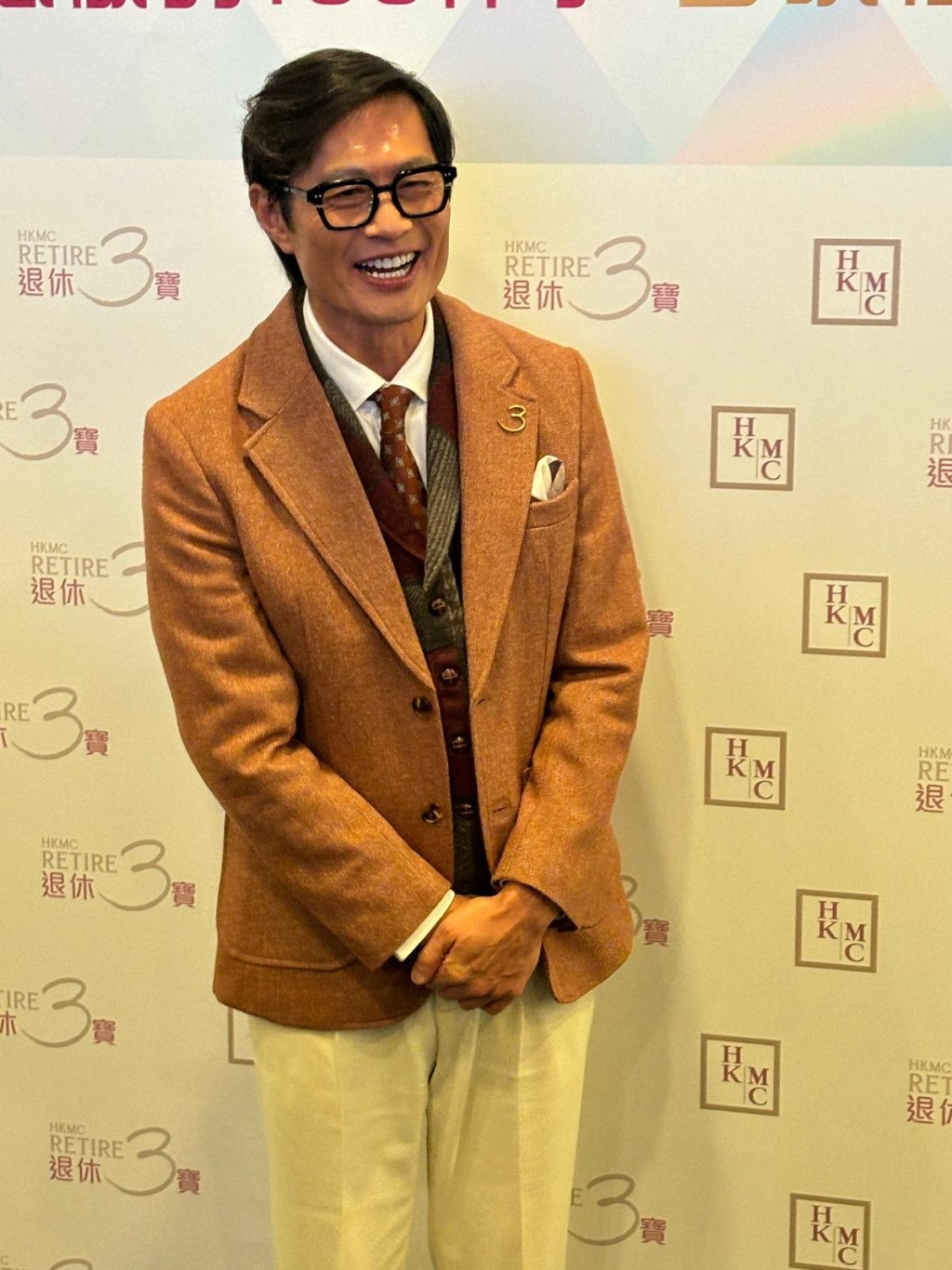 黃德斌指演藝圈中,人人都有情緒壓力。 黃德斌指演藝圈中,人人都有情緒壓力。