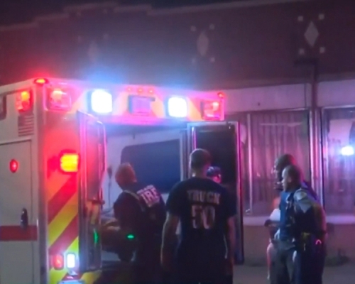 美國芝加哥周日發生多宗槍擊案，短短14小時內就有44人中彈5人死亡。（網圖）