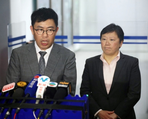 警方指,在伊利沙伯醫院及仁濟醫院的急症室警崗的安排屬臨時性質。