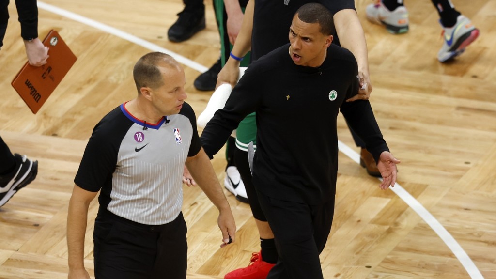 NBA兩項新政策於周三通過,被指擴大球證權力。AP