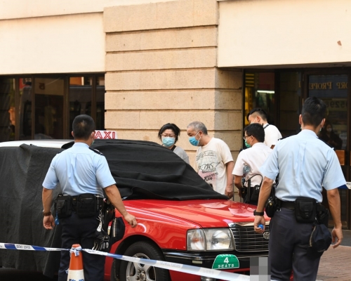 死者家人聞惡耗到場。 黃文威攝