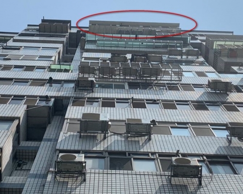 女童由14樓墮下。網圖