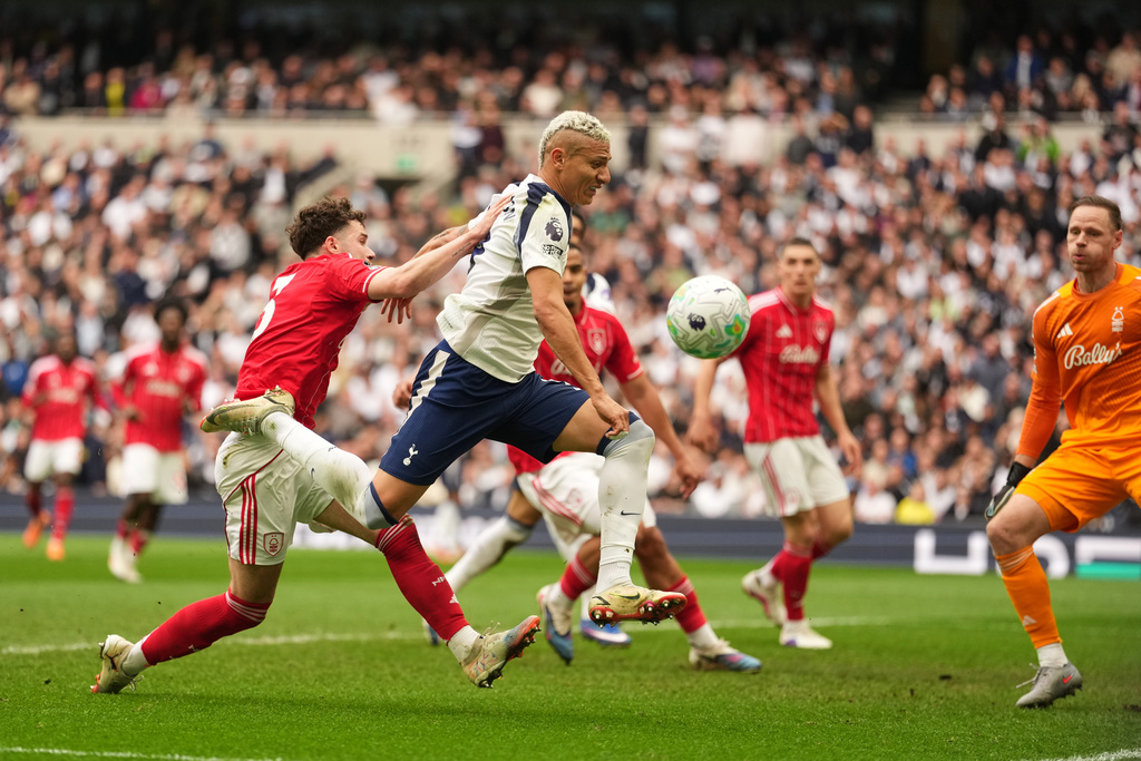 熱刺為護級而戰。美聯社