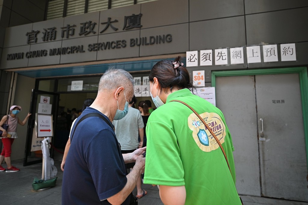 超過309萬人已接種第一劑疫苗。