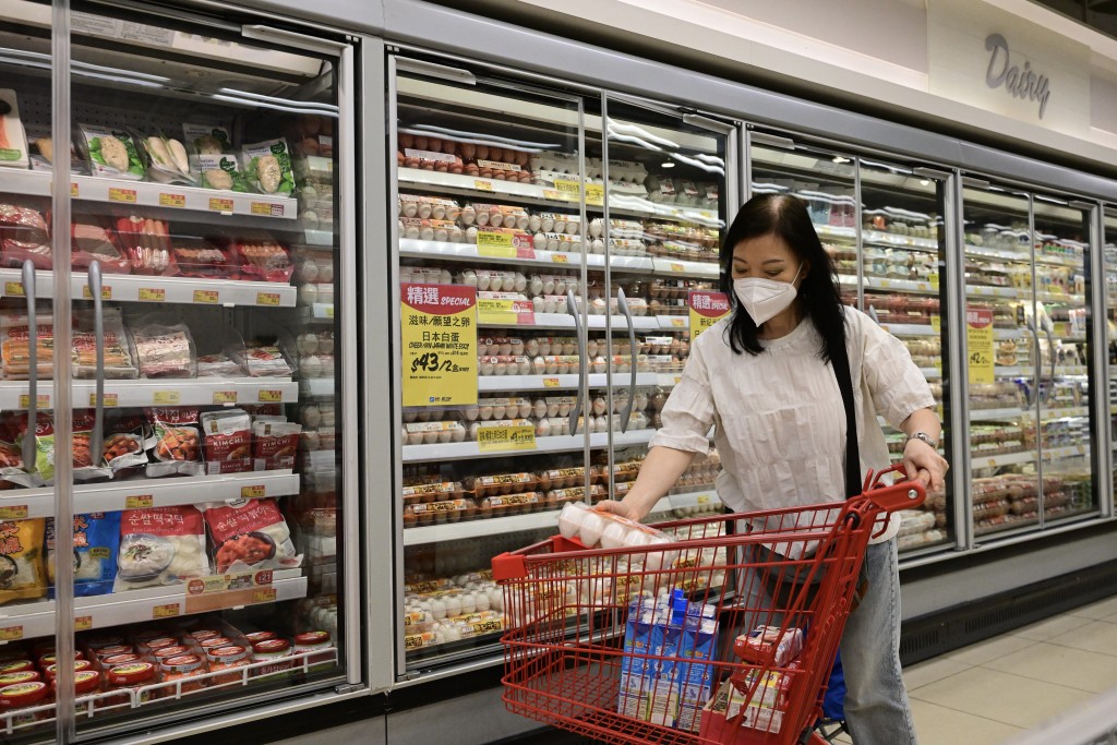 超市货品销货值跌3.4%。资料图片