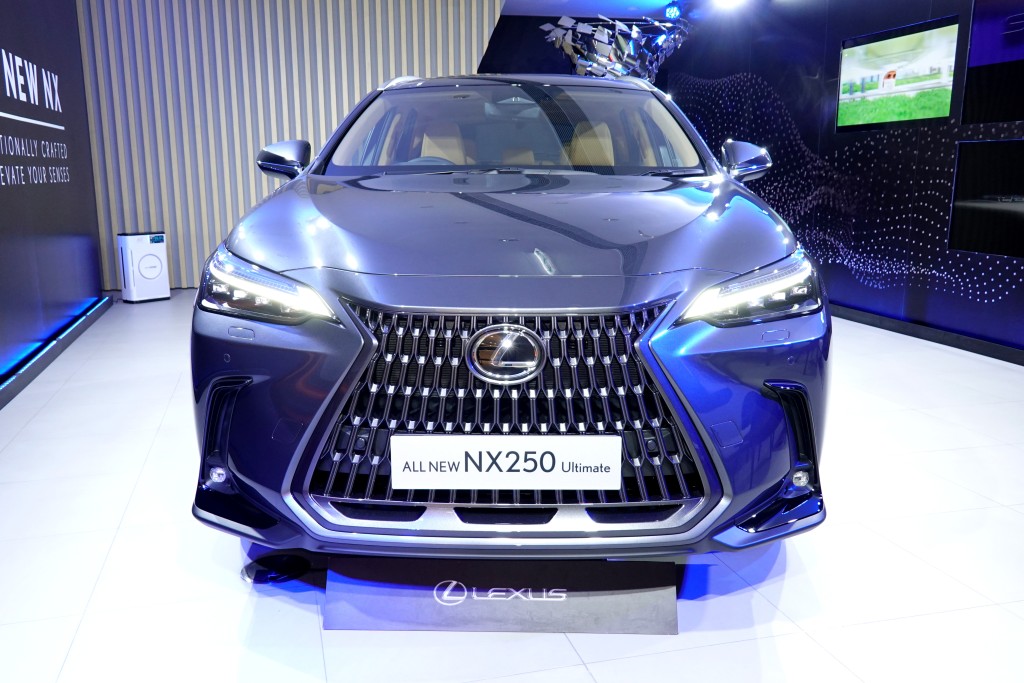 全新凌志NX250汽油版抵港上市，車價HK$499,075起。