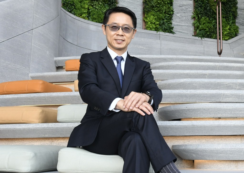 新地胡致遠表示,減息及多項利好因素帶動市場需求,樓價指數已重拾升軌,今年全年料升5%。 新地胡致遠表示,減息及多項利好因素帶動市場需求,樓價指數已重拾升軌,今年全年料升5%。