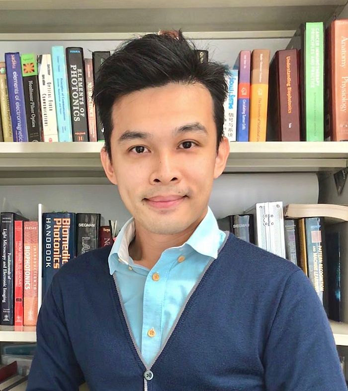 香港大學工學學士（生物醫學工程）課程總監兼教授謝堅文認為，首年課程的學習難度較高，因為涉及的範疇廣泛，學生可能較難適應。