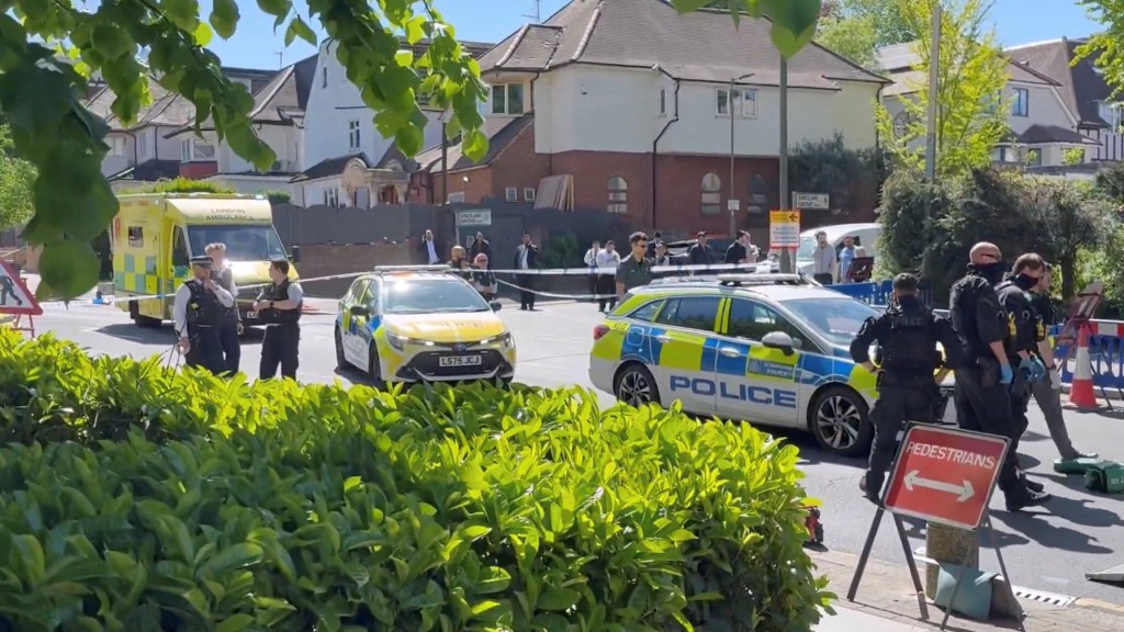 英国伦敦北部格德斯绿地（Golders Green）发生针对犹太人的持刀伤人案。 路透社