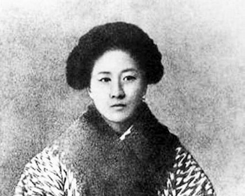 清末犧性的秋瑾，被考生「穿越」錯答在民初爭取女權。　資料圖片