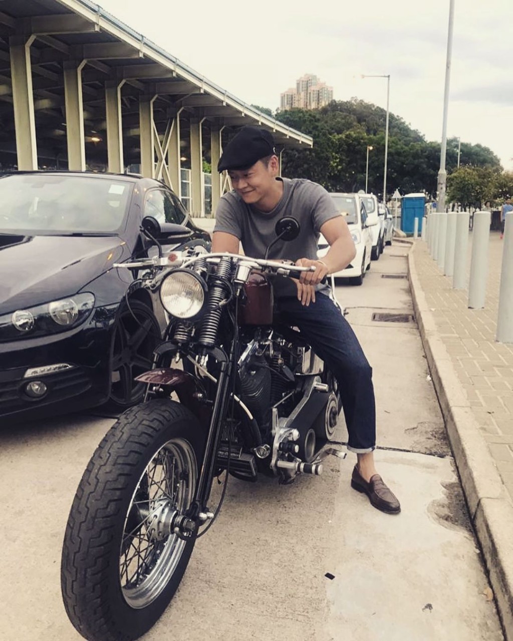 呢部20歲懷舊車,身價值10幾萬港元,真係唔平。