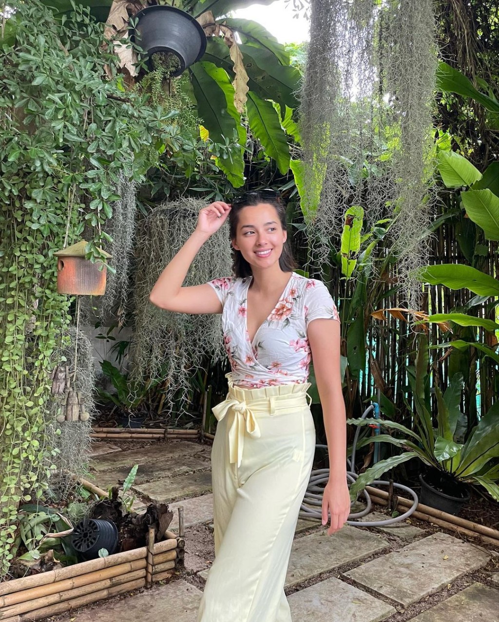 謝嘉怡放近三個月假返蘇格蘭探親。