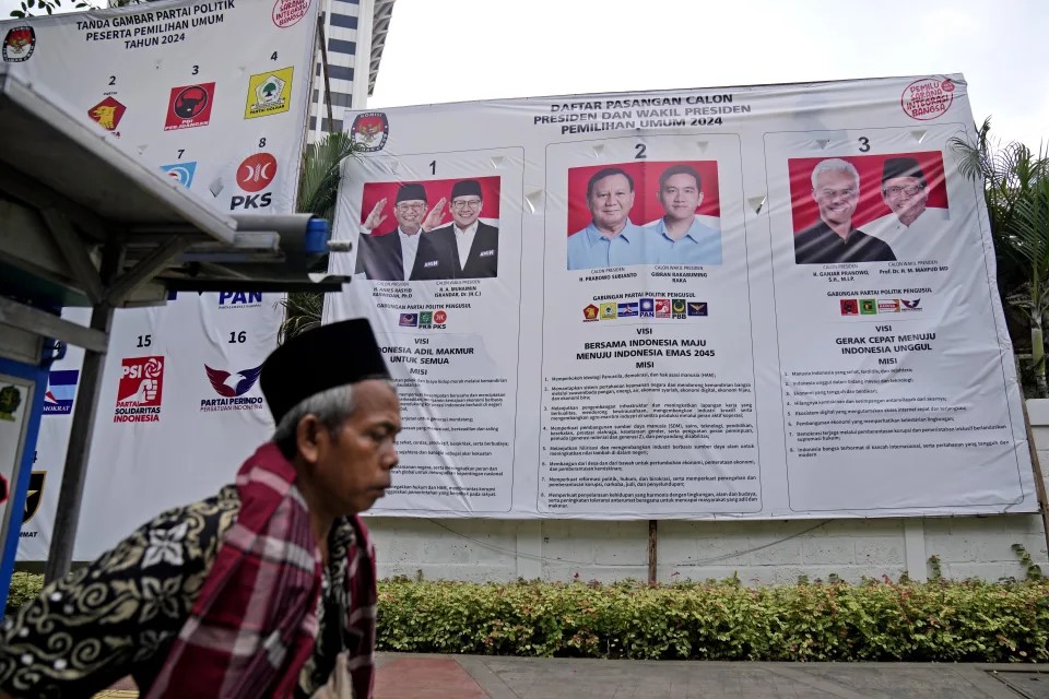 印尼今日大選，年輕選民佔過半將成勝負關鍵。美聯社