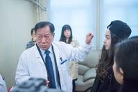 Angelababy接受面部鑑定