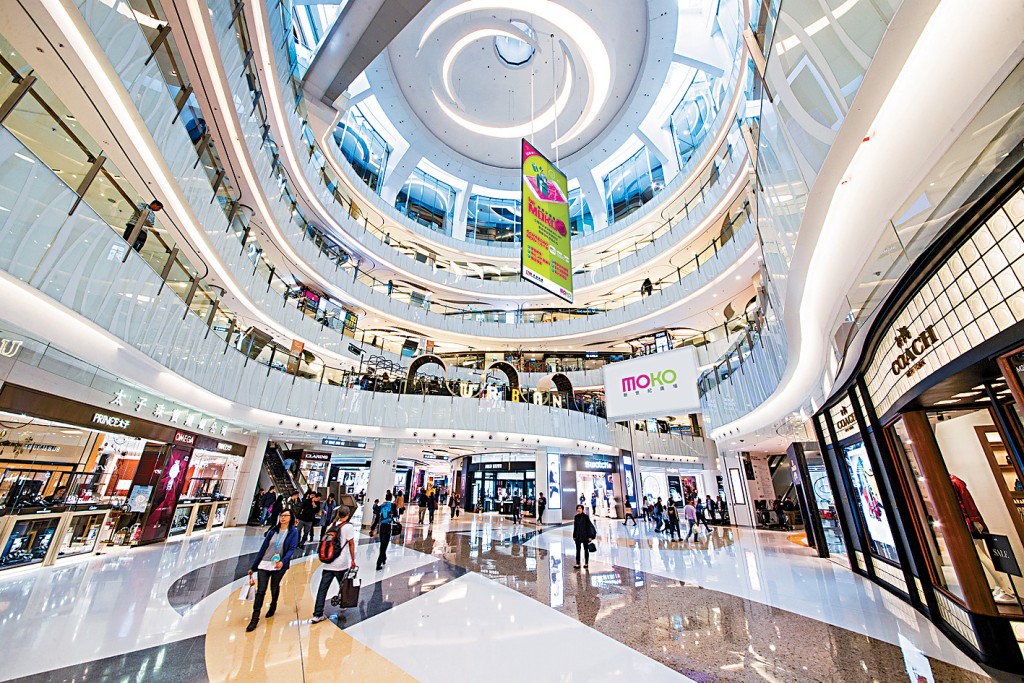 MOKO是旺角地標商場，冷氣開支佔營運成本超過一半。