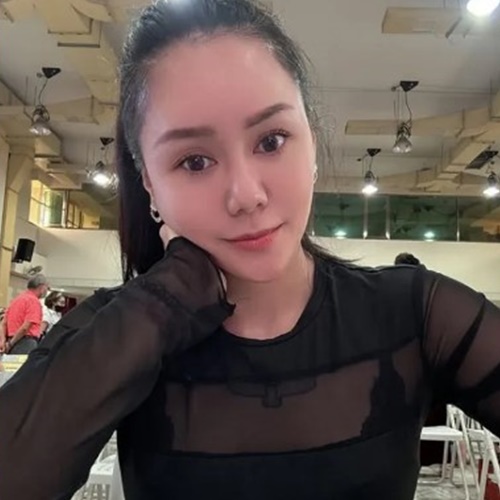 琳娜擺脫渣男。 琳娜擺脫渣男。
