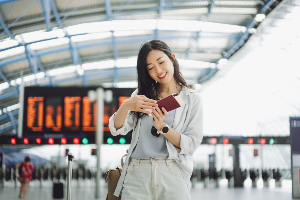 有旅游产品预购平台发表最新报告，就机票预订时机，以及最佳出发日期等提供3大秘诀，帮助旅客节省时间及金钱。